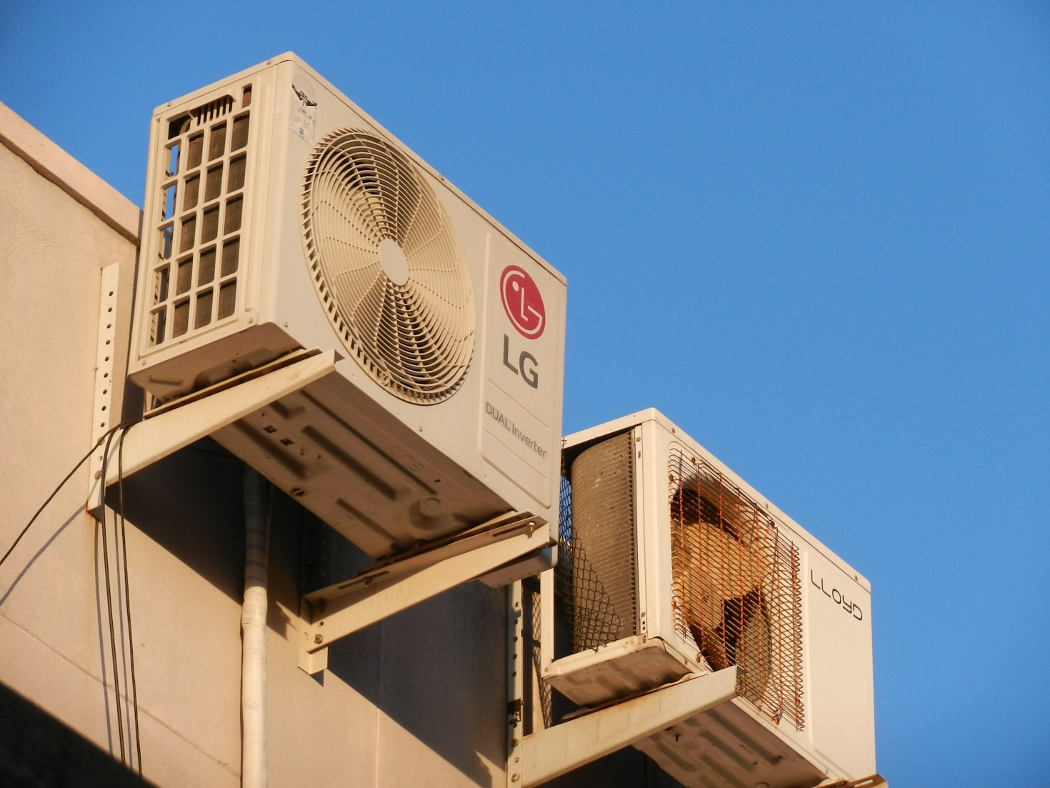 Simple Habits to Lower Your Monthly Energy Bills This Year